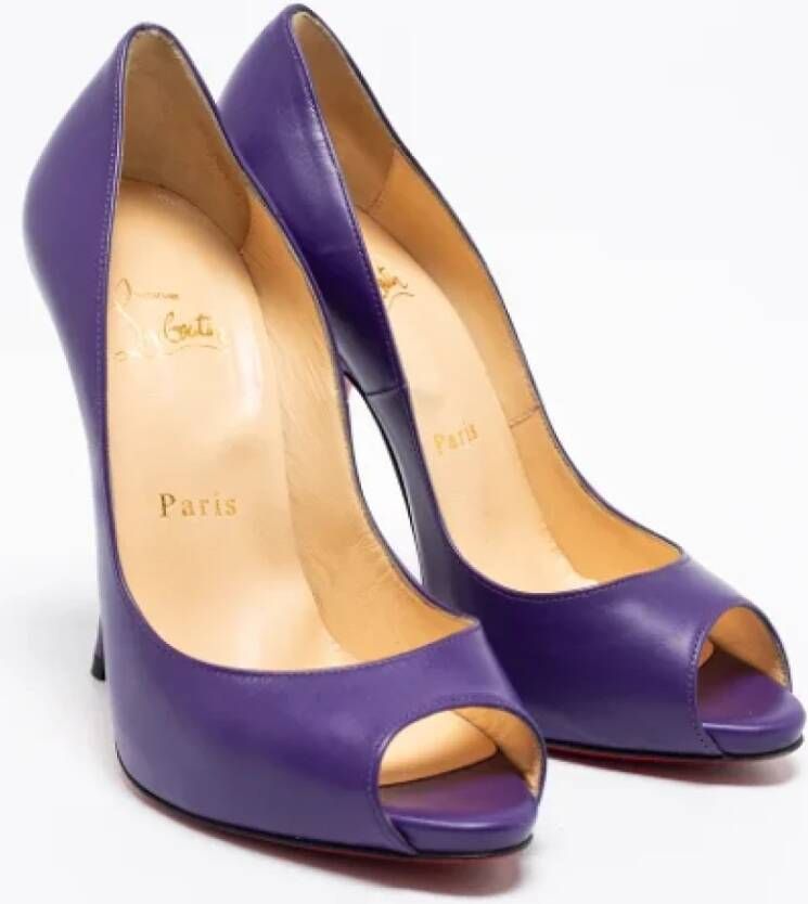 Christian Louboutin Pre-owned Leather heels Purple Dames