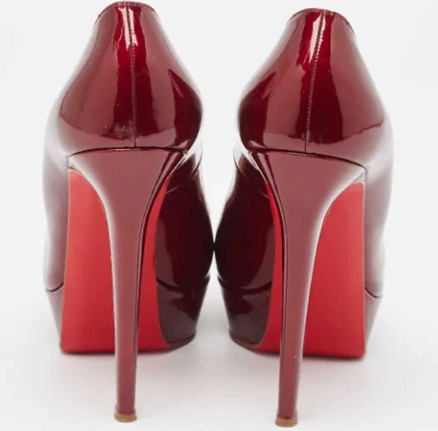 Christian Louboutin Pre-owned Leather heels Red Dames