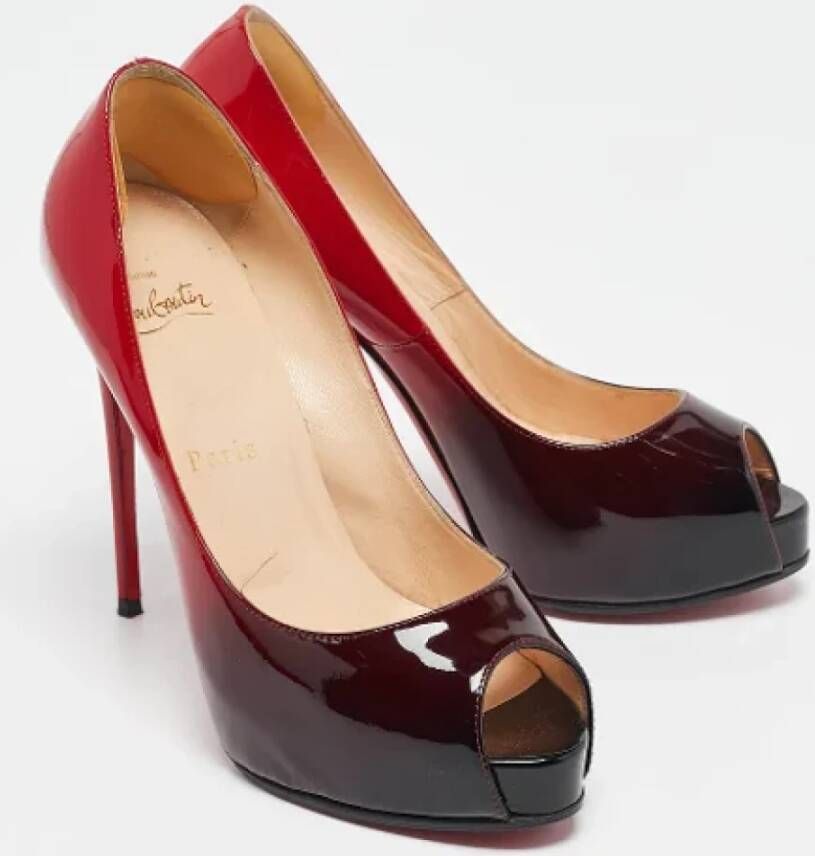 Christian Louboutin Pre-owned Leather heels Red Dames