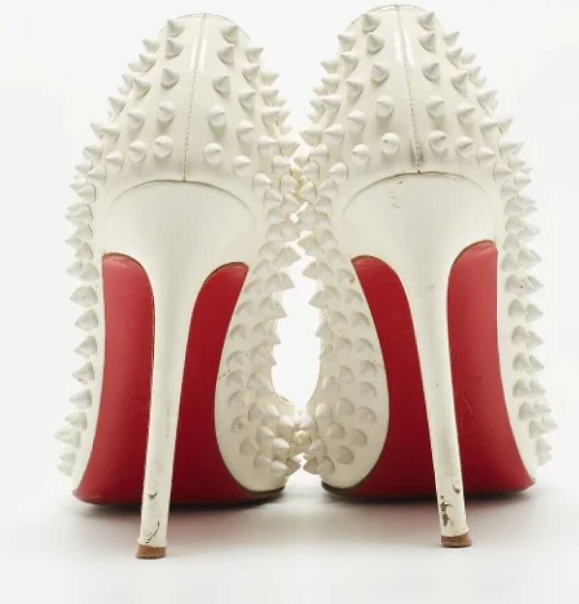 Christian Louboutin Pre-owned Leather heels White Dames