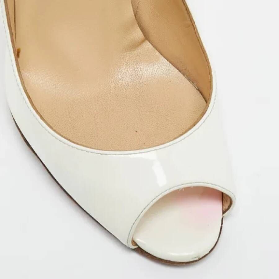 Christian Louboutin Pre-owned Leather heels White Dames