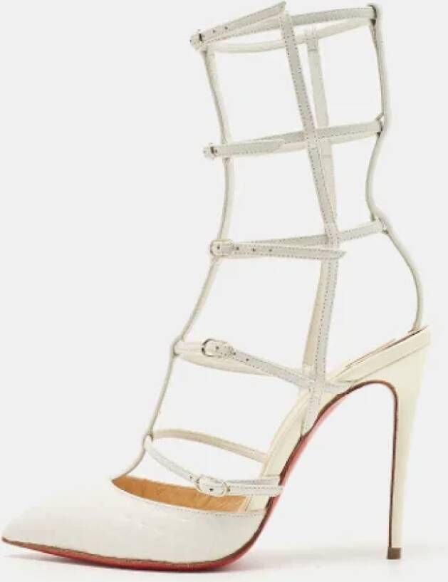 Christian Louboutin Pre-owned Leather heels White Dames