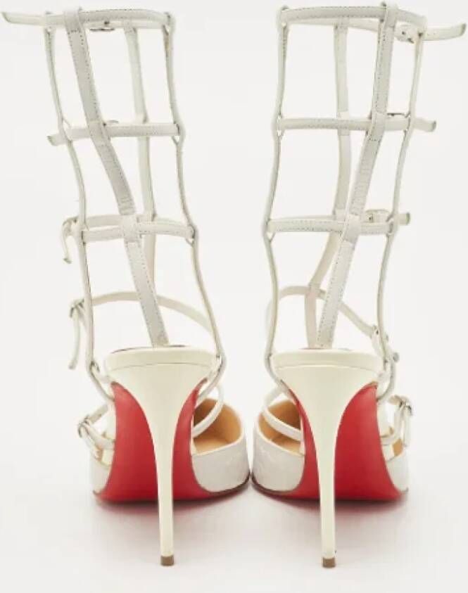 Christian Louboutin Pre-owned Leather heels White Dames