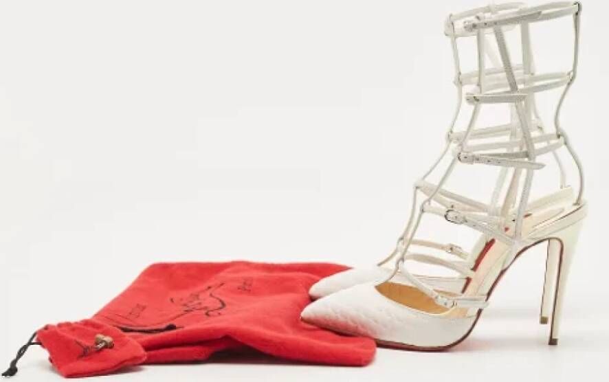 Christian Louboutin Pre-owned Leather heels White Dames