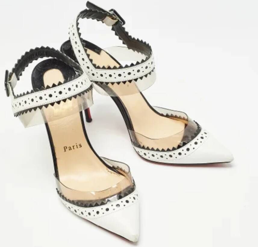 Christian Louboutin Pre-owned Leather heels White Dames