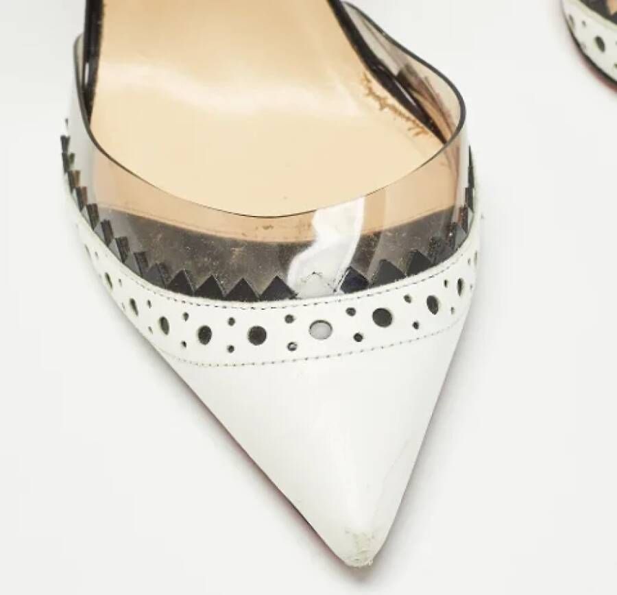 Christian Louboutin Pre-owned Leather heels White Dames