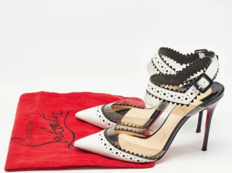 Christian Louboutin Pre-owned Leather heels White Dames