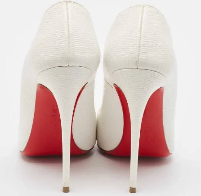 Christian Louboutin Pre-owned Leather heels White Dames