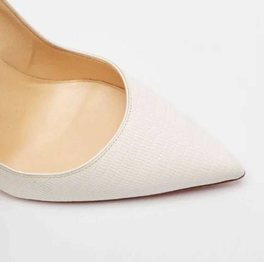 Christian Louboutin Pre-owned Leather heels White Dames