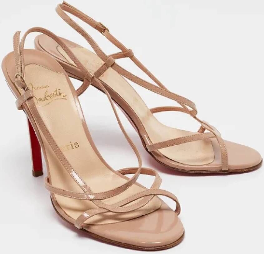 Christian Louboutin Pre-owned Leather sandals Beige Dames