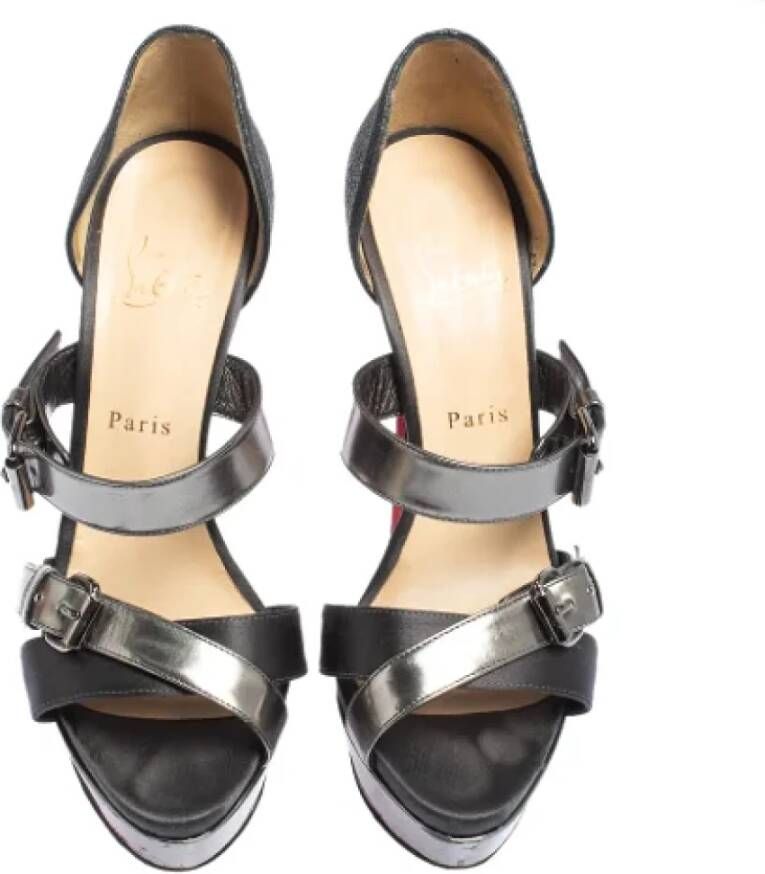 Christian Louboutin Pre-owned Leather sandals Black Dames