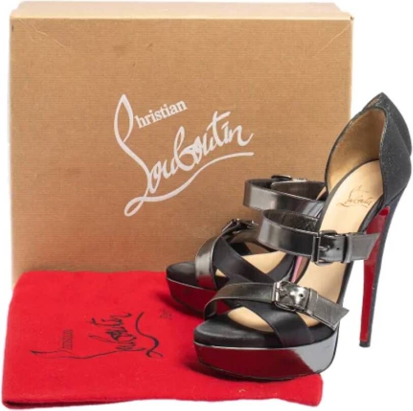 Christian Louboutin Pre-owned Leather sandals Black Dames