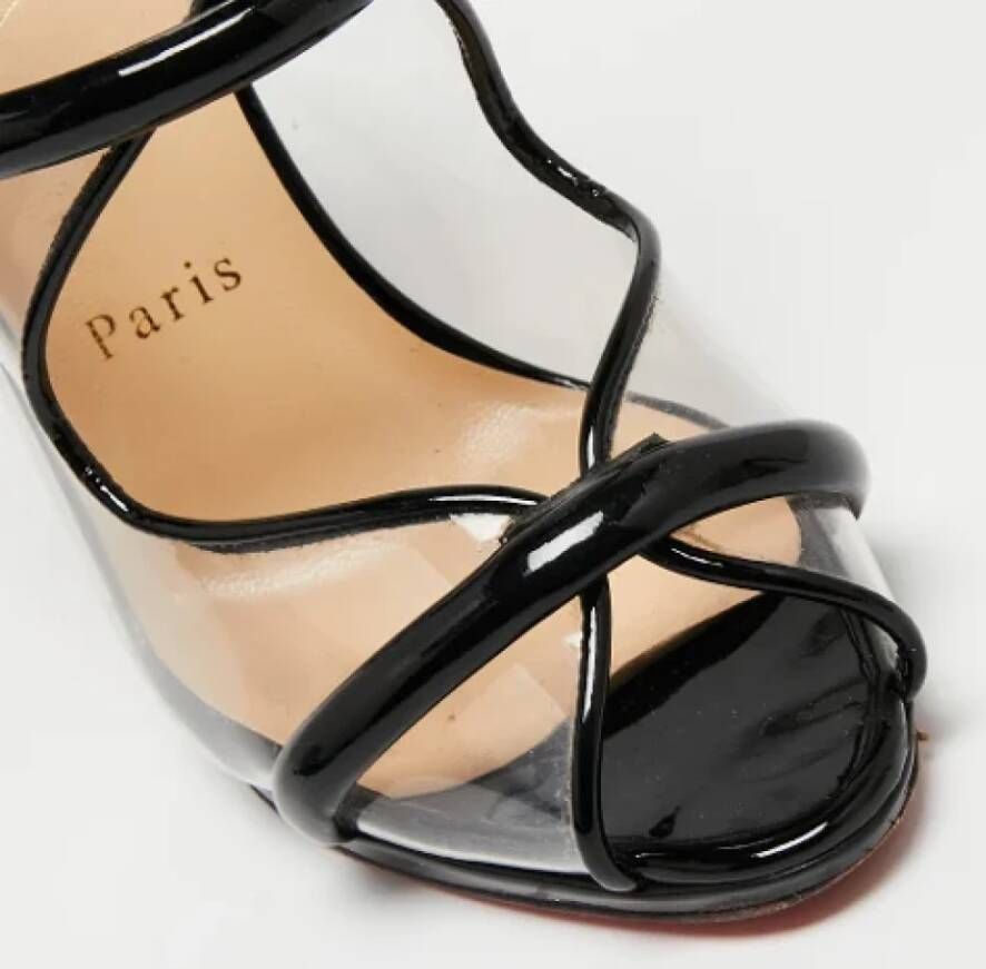 Christian Louboutin Pre-owned Leather sandals Black Dames