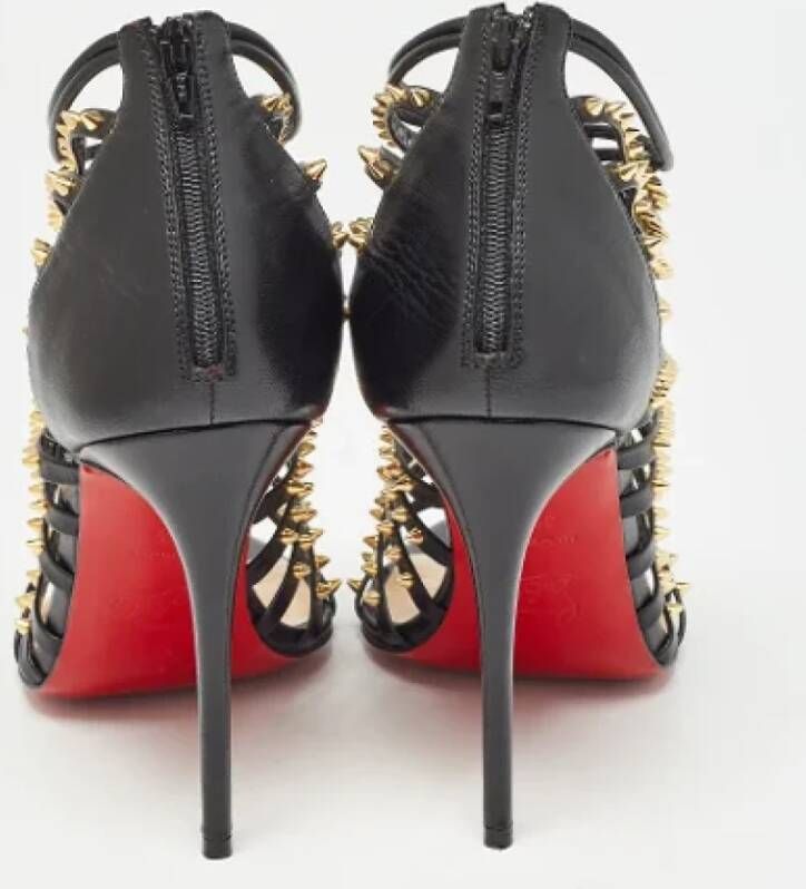 Christian Louboutin Pre-owned Leather sandals Black Dames