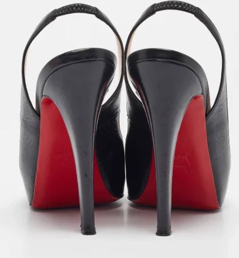 Christian Louboutin Pre-owned Leather sandals Black Dames