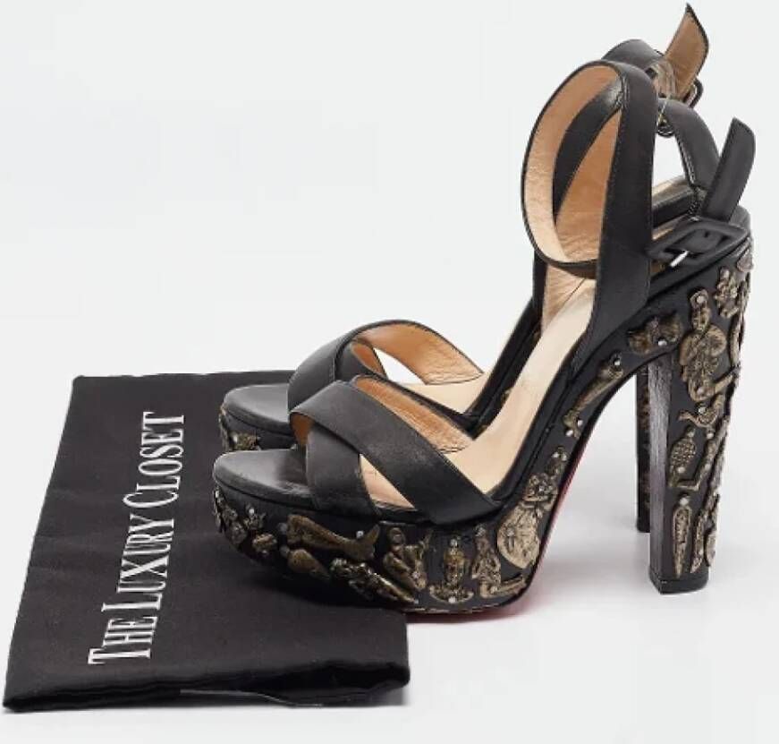 Christian Louboutin Pre-owned Leather sandals Black Dames