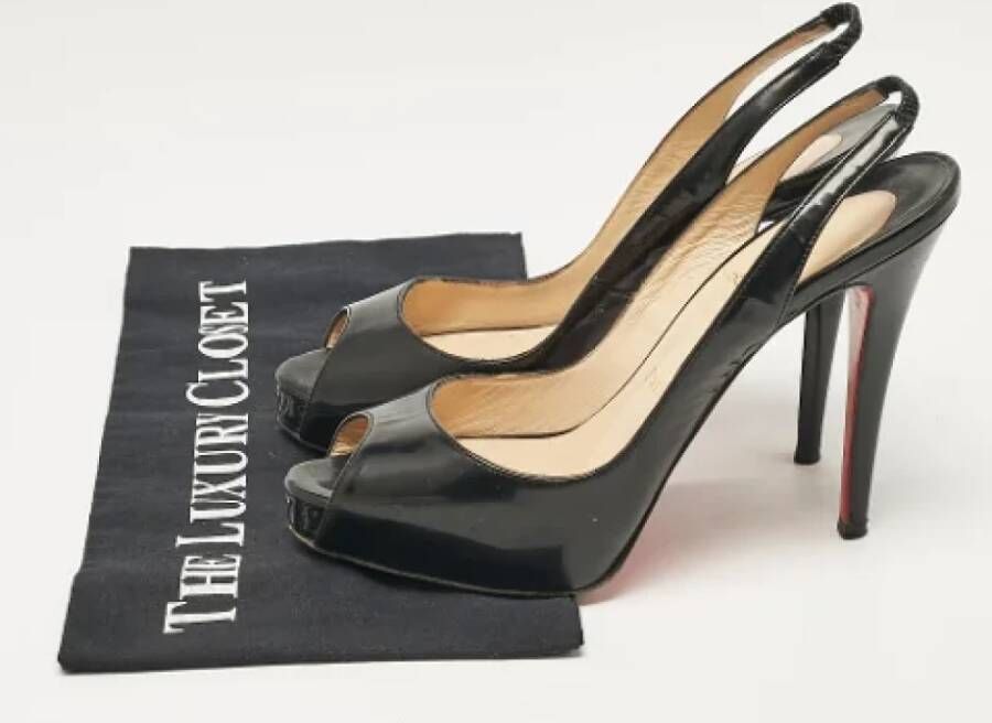 Christian Louboutin Pre-owned Leather sandals Black Dames