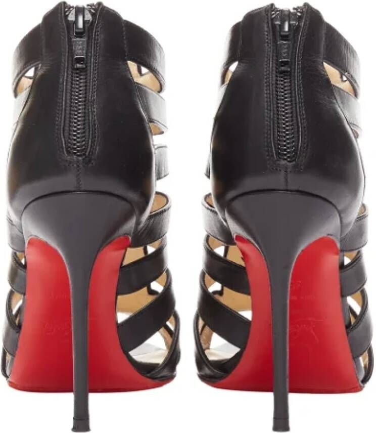 Christian Louboutin Pre-owned Leather sandals Black Dames