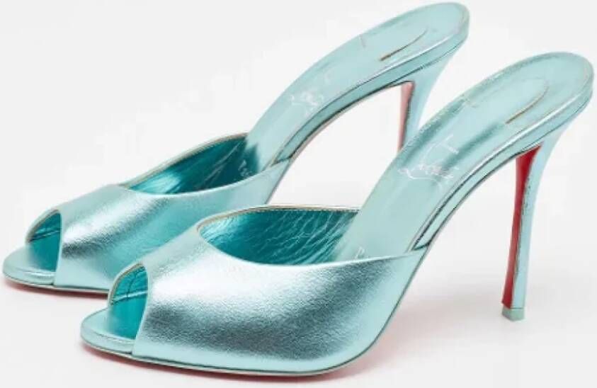 Christian Louboutin Pre-owned Leather sandals Blue Dames