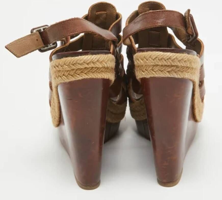 Christian Louboutin Pre-owned Leather sandals Brown Dames