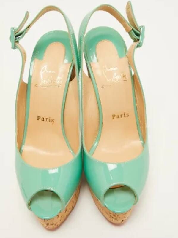 Christian Louboutin Pre-owned Leather sandals Green Dames