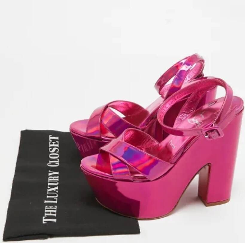 Christian Louboutin Pre-owned Leather sandals Pink Dames