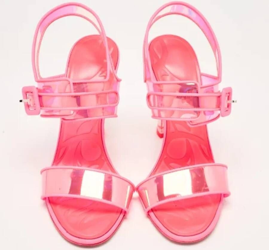 Christian Louboutin Pre-owned Leather sandals Pink Dames