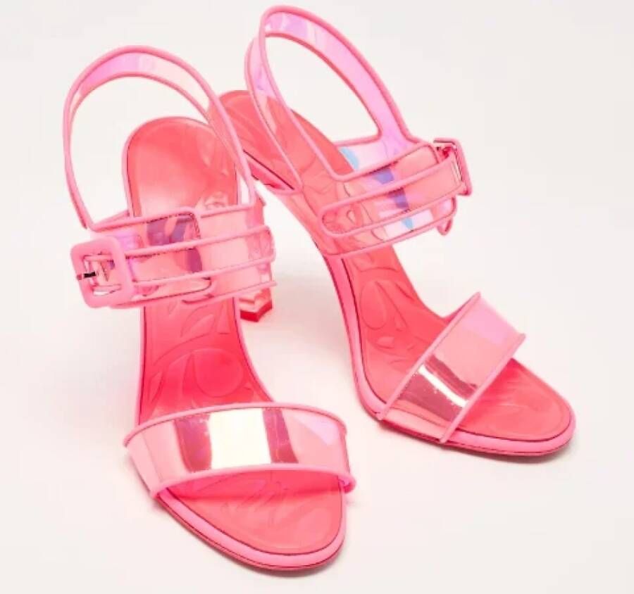 Christian Louboutin Pre-owned Leather sandals Pink Dames