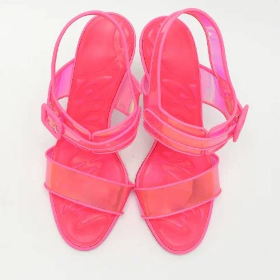 Christian Louboutin Pre-owned Leather sandals Pink Dames