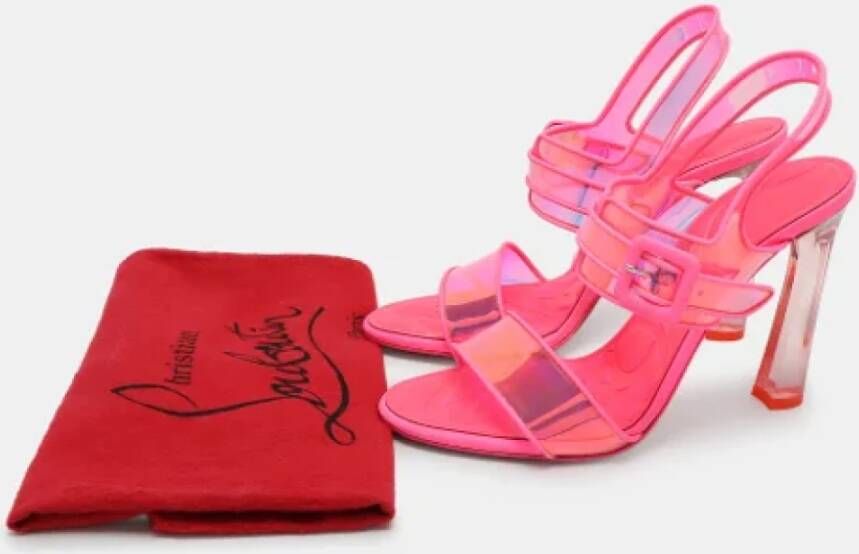 Christian Louboutin Pre-owned Leather sandals Pink Dames