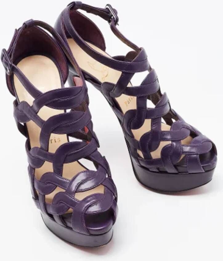 Christian Louboutin Pre-owned Leather sandals Purple Dames