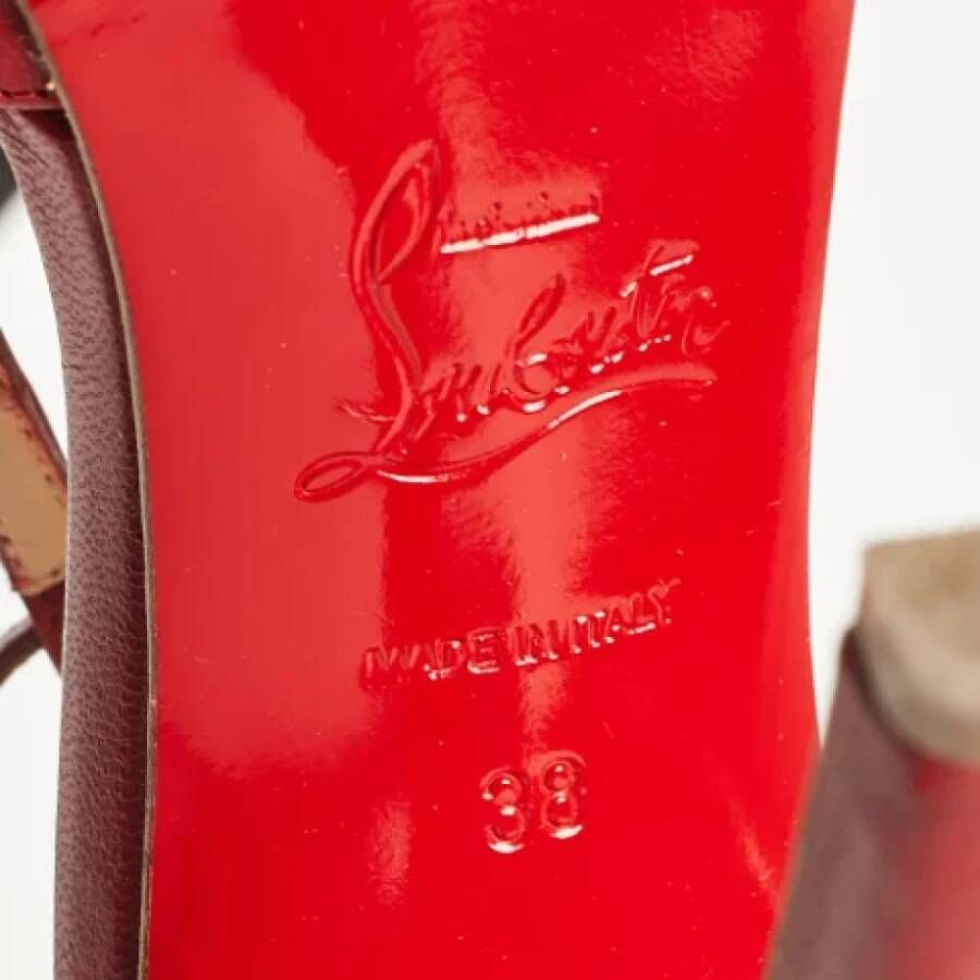 Christian Louboutin Pre-owned Leather sandals Red Dames