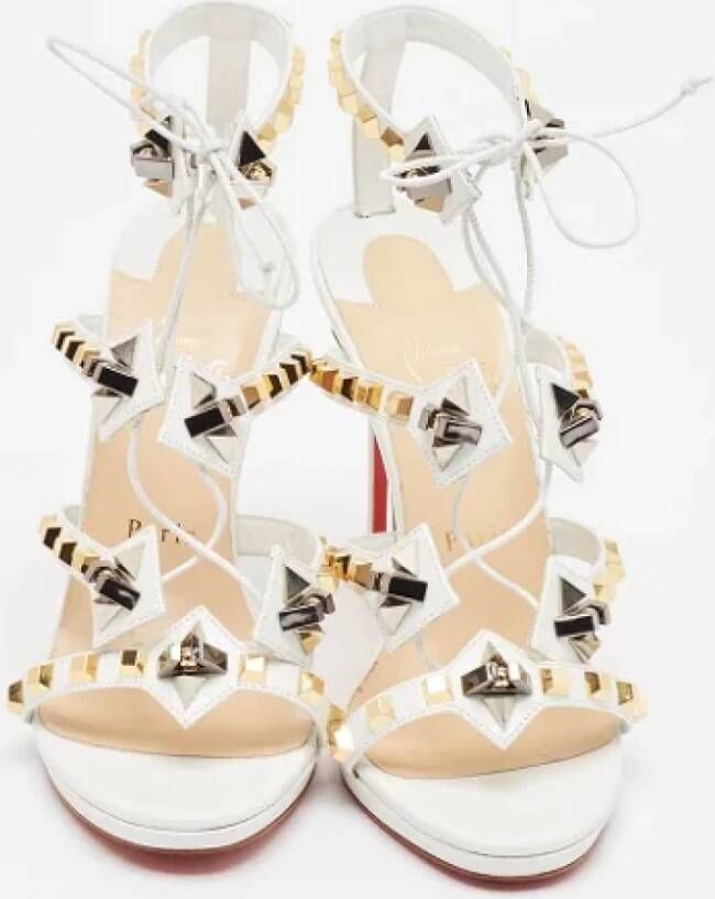 Christian Louboutin Pre-owned Leather sandals White Dames