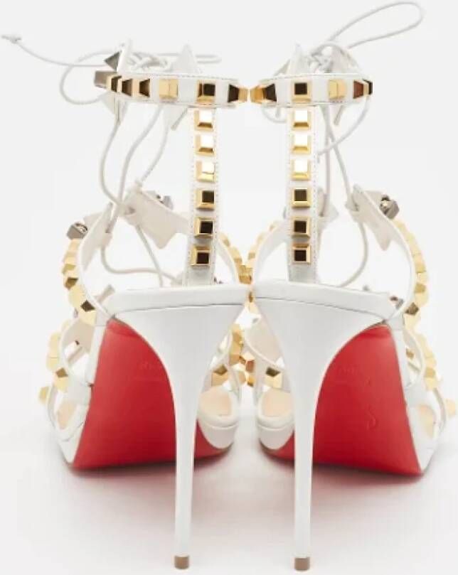 Christian Louboutin Pre-owned Leather sandals White Dames