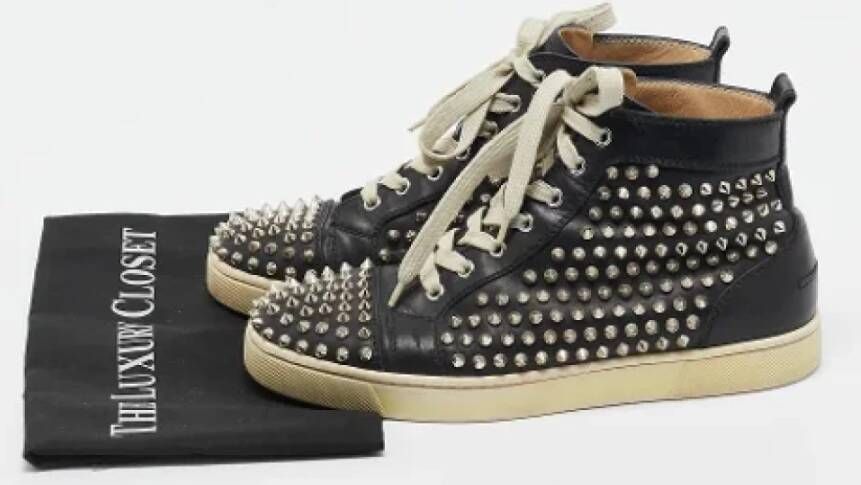 Christian Louboutin Pre-owned Leather sneakers Black Dames