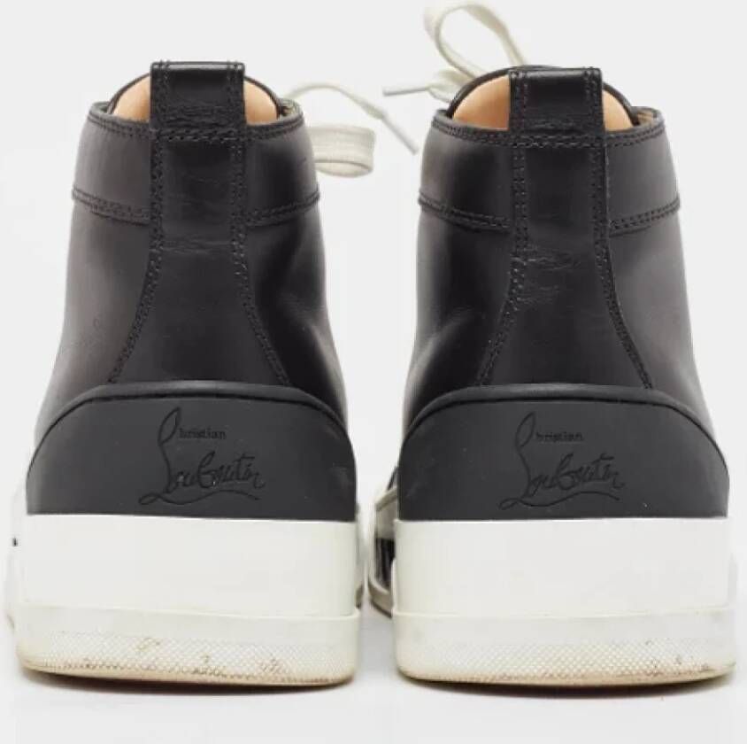 Christian Louboutin Pre-owned Leather sneakers Black Dames