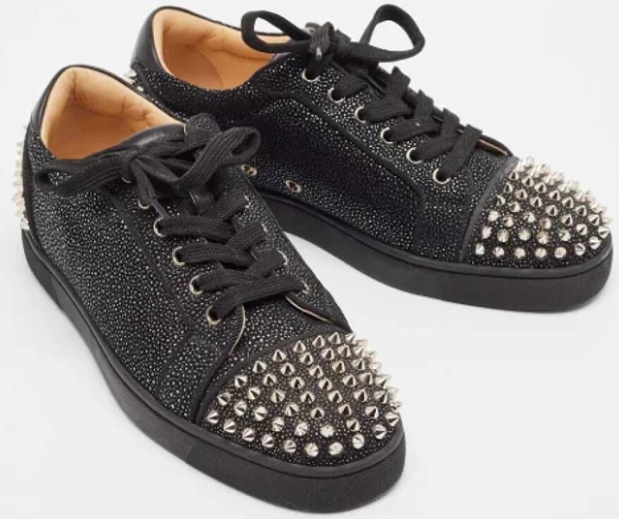 Christian Louboutin Pre-owned Leather sneakers Black Heren