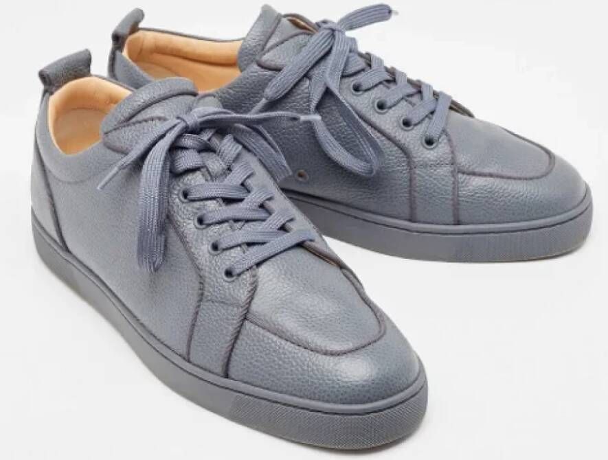 Christian Louboutin Pre-owned Leather sneakers Gray Heren