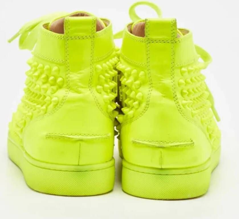 Christian Louboutin Pre-owned Leather sneakers Green Heren