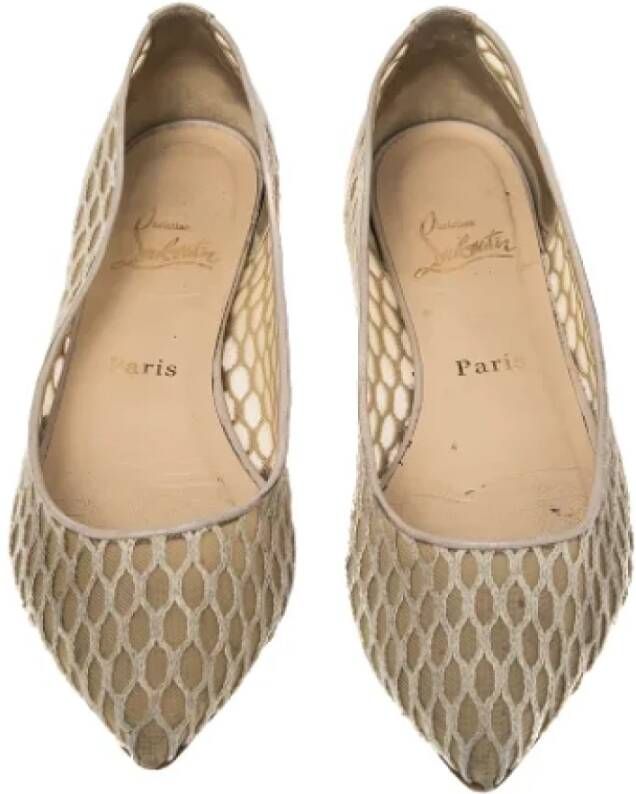 Christian Louboutin Pre-owned Mesh flats Beige Dames