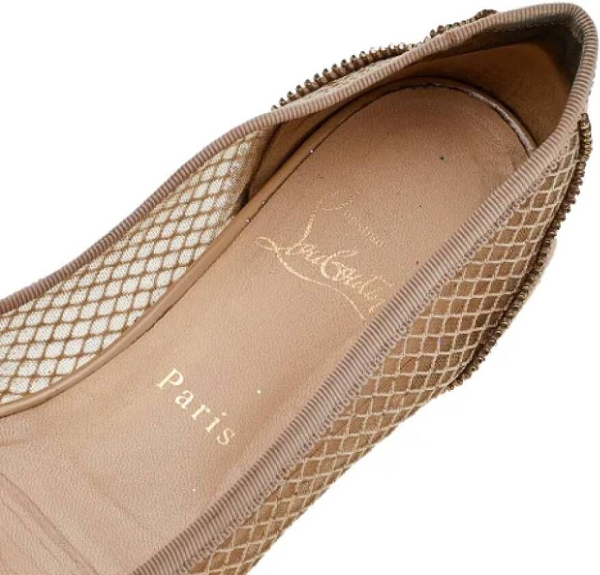 Christian Louboutin Pre-owned Mesh flats Beige Dames