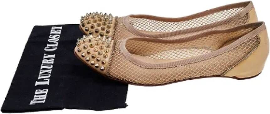 Christian Louboutin Pre-owned Mesh flats Beige Dames