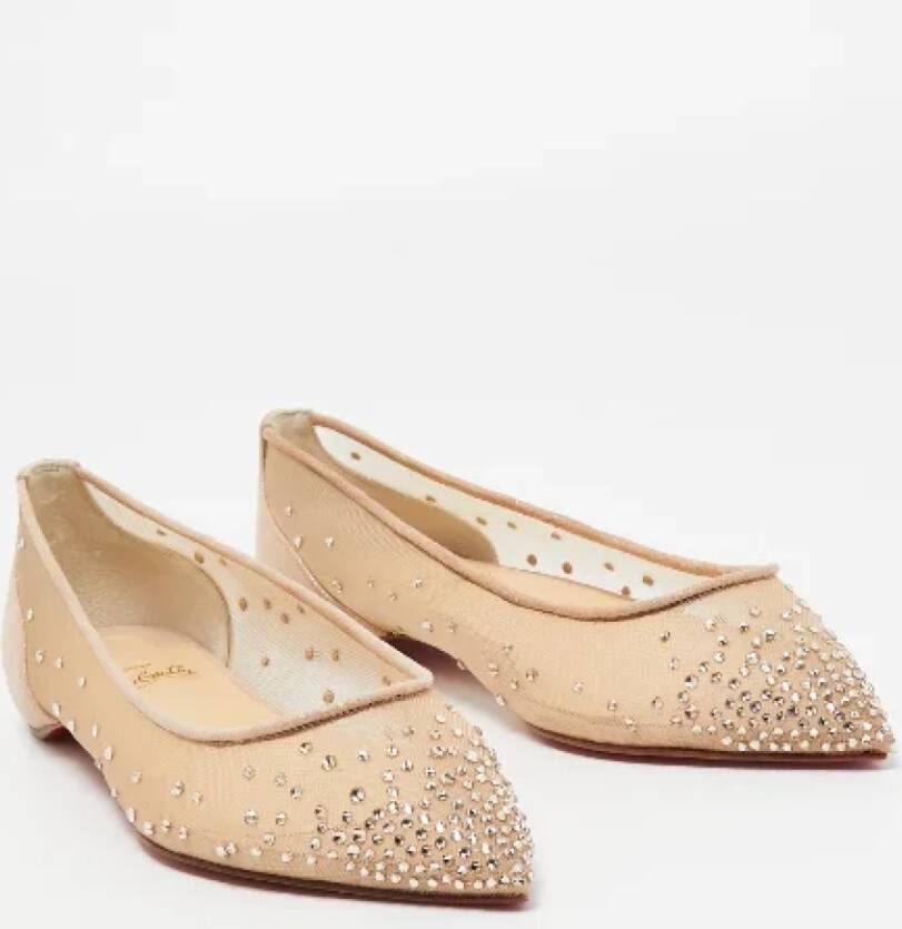 Christian Louboutin Pre-owned Mesh flats Beige Dames