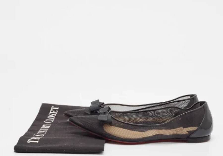 Christian Louboutin Pre-owned Mesh flats Black Dames