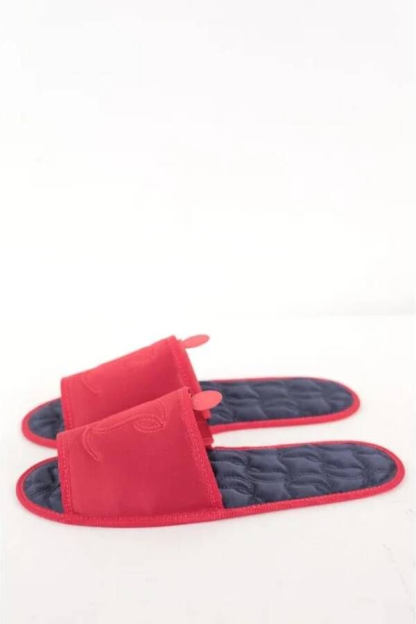 Christian Louboutin Pre-owned Polyester sandals Red Dames