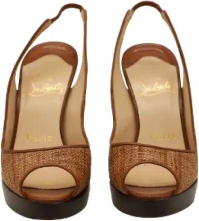 Christian Louboutin Pre-owned Raffia sandals Brown Dames