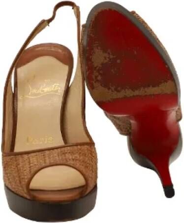 Christian Louboutin Pre-owned Raffia sandals Brown Dames