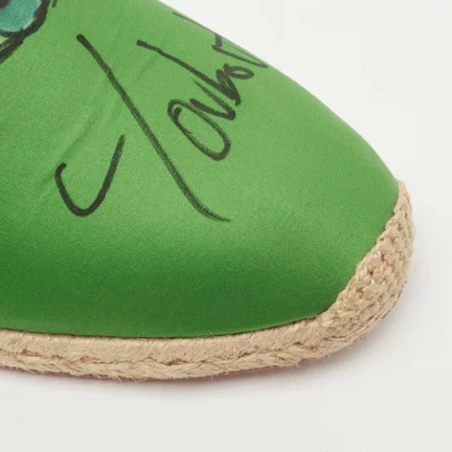 Christian Louboutin Pre-owned Satin flats Green Dames