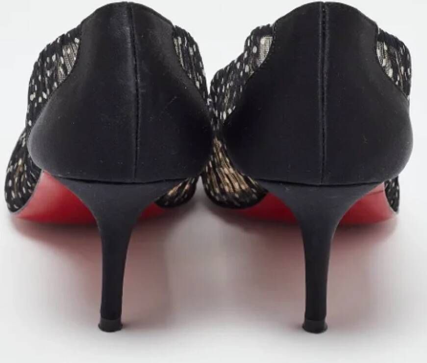 Christian Louboutin Pre-owned Satin heels Black Dames