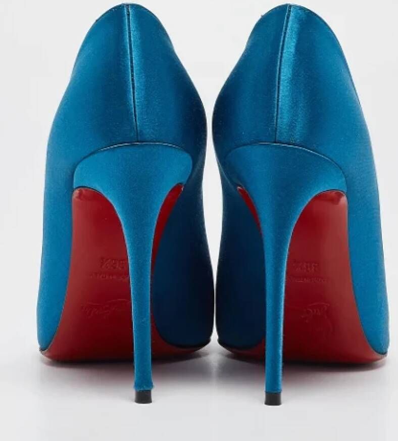 Christian Louboutin Pre-owned Satin heels Blue Dames